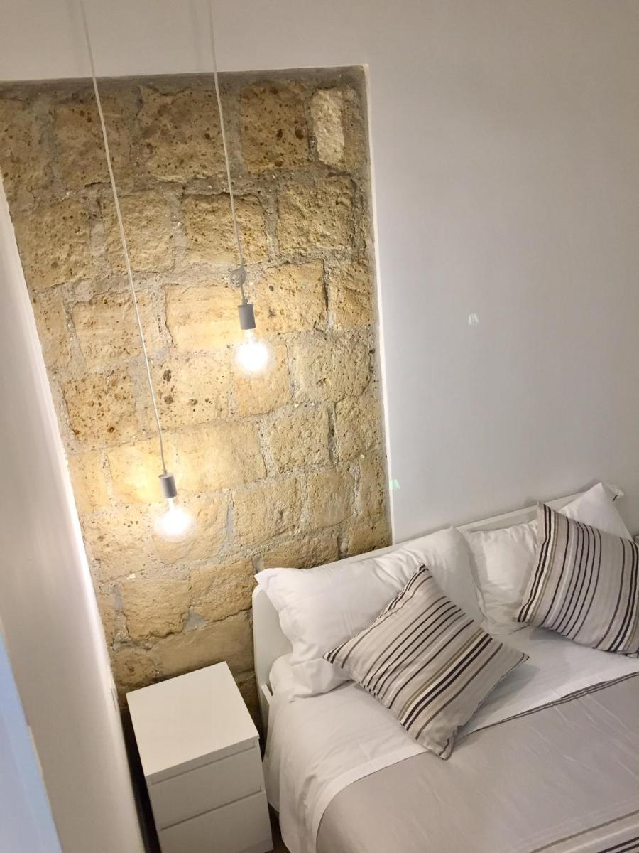 B&B EMME21 - Housity