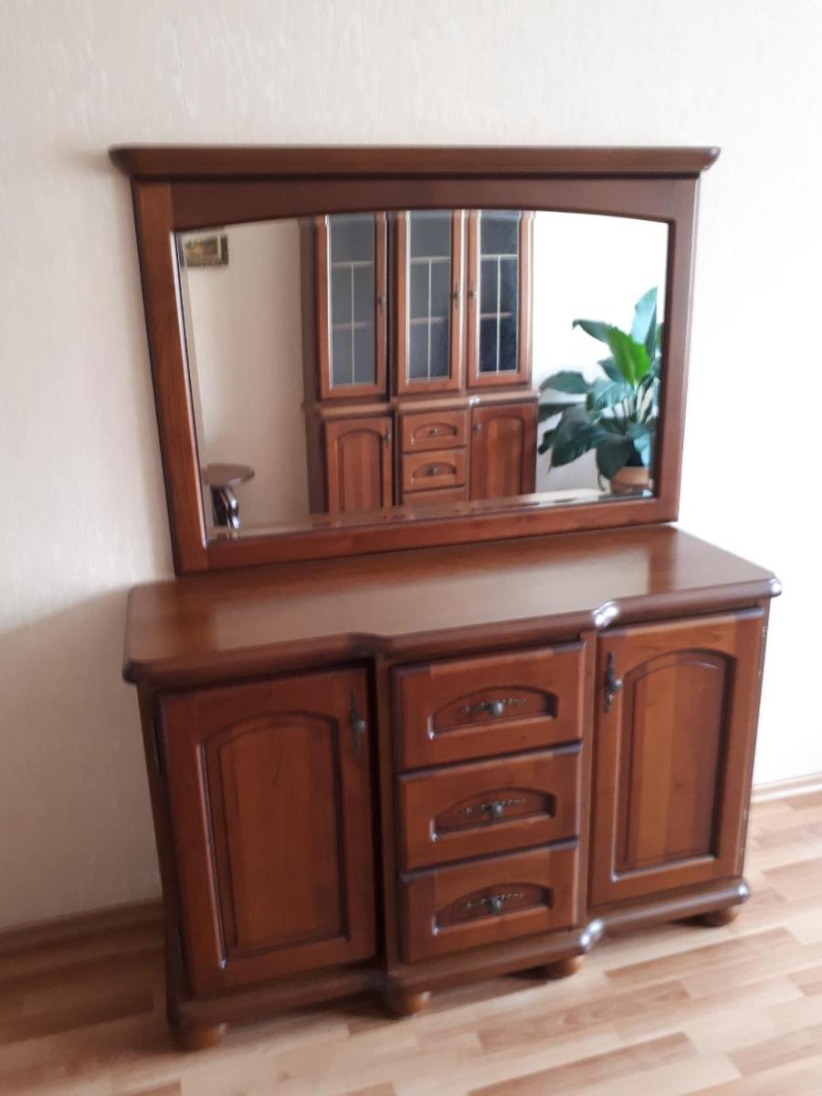 Apartment on Lyali Ratushnoy - Housity