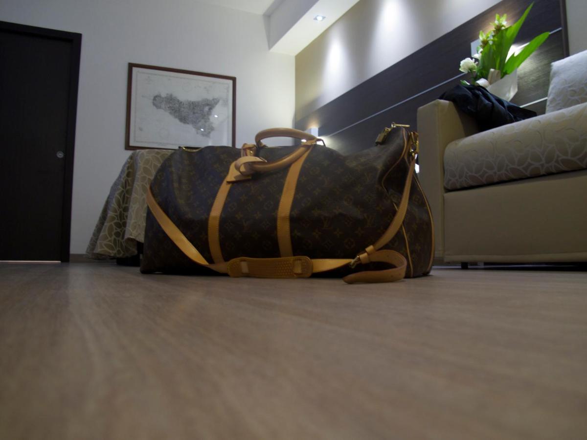 Hotel La Conchiglia - Housity
