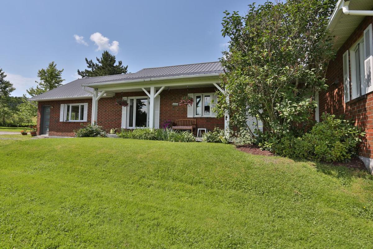 Ranch St-Hubert - Housity