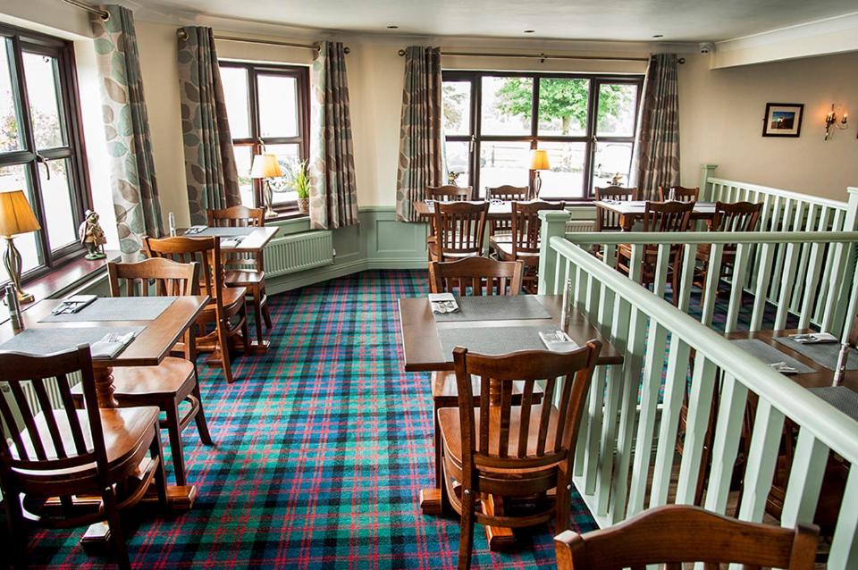 The Fir Tree Country Hotel - Housity