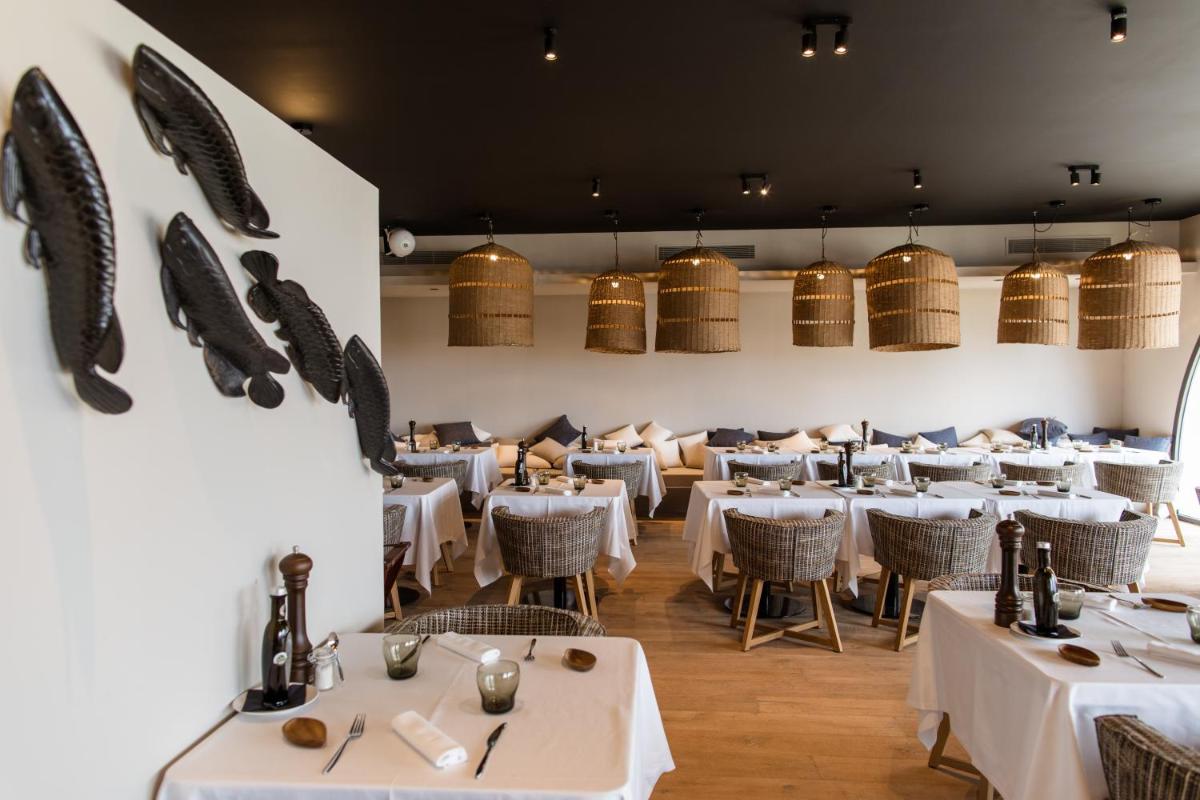 Restaurant ou autre lieu de restauration dans l'établissement Misincu