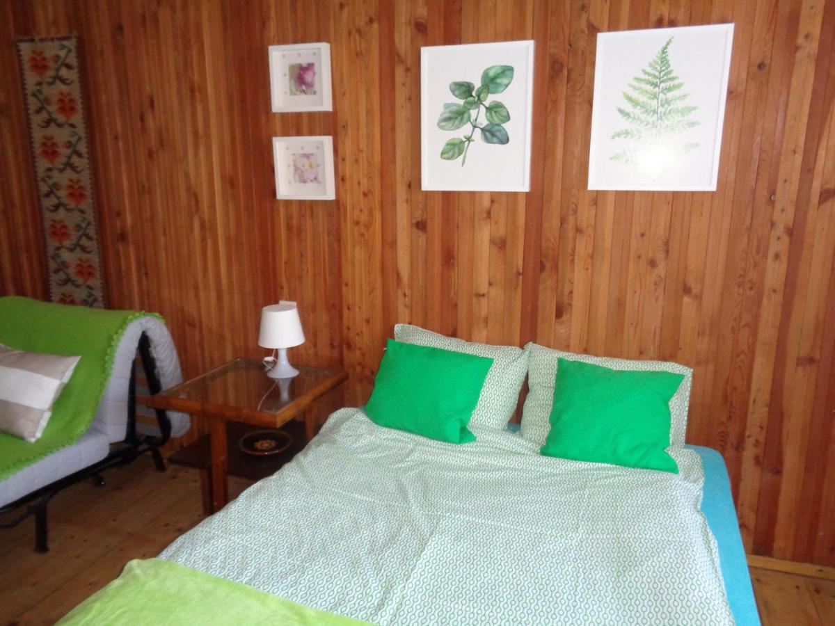 Uroczy Domek Z Ogrodem I Tarasem - Housity