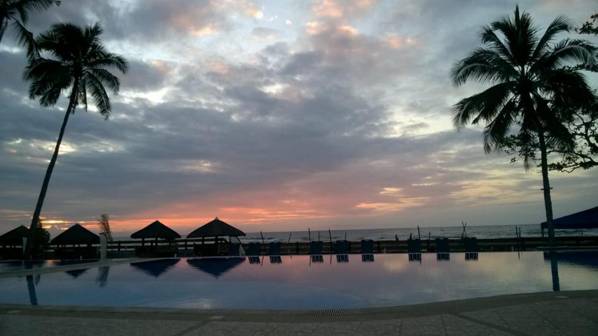 Lagoon beach resort - Housity