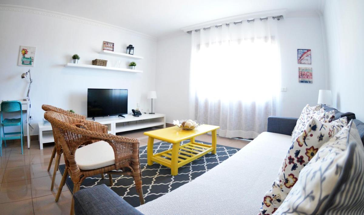 Summer Breeze - Housity