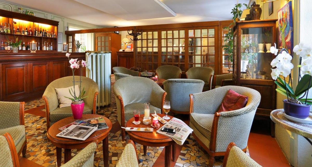 Hostellerie des Trois Pigeons, Paray-le-Monial - Housity