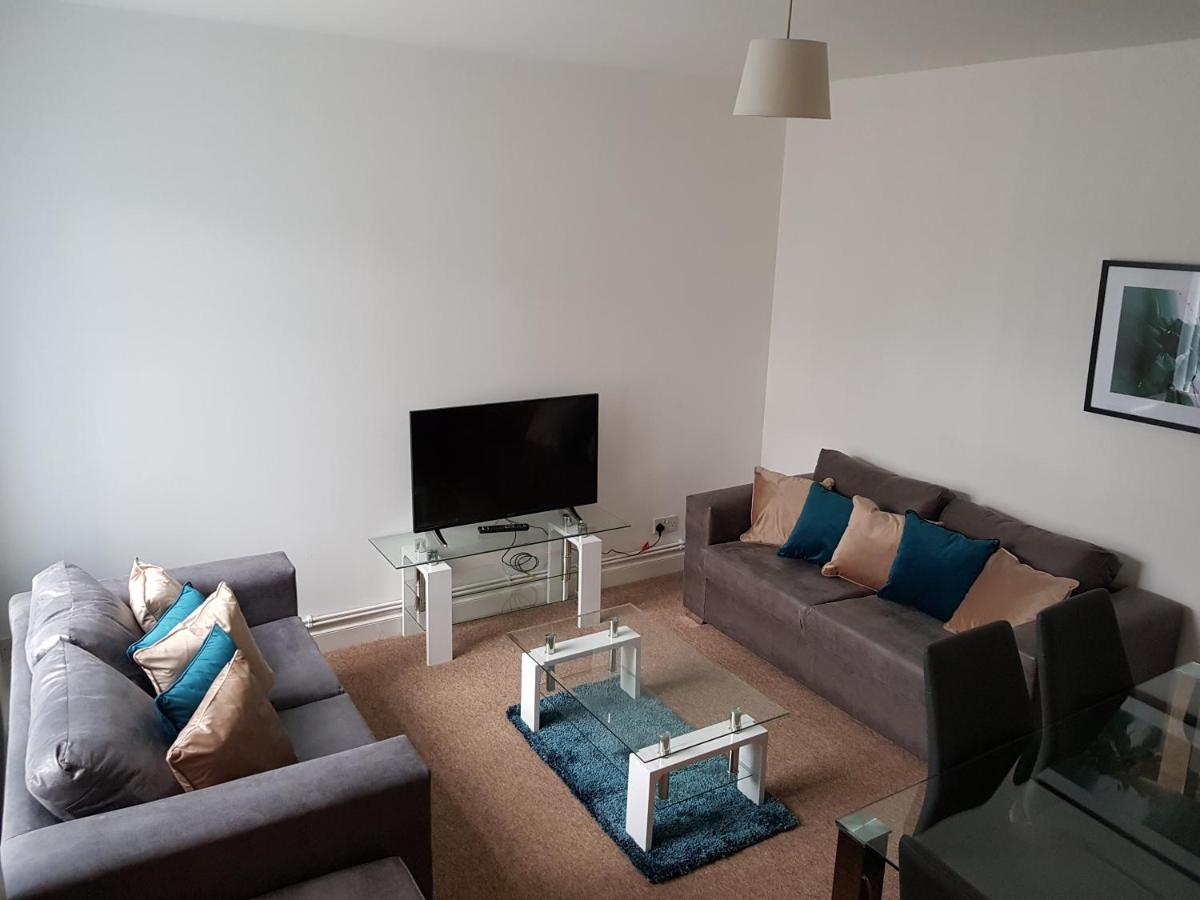Norfolk House - Housity