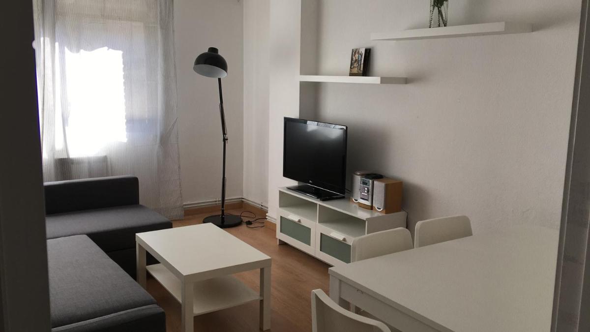 Apartamento Huesca en Paseo Ramón y Cajal - Housity