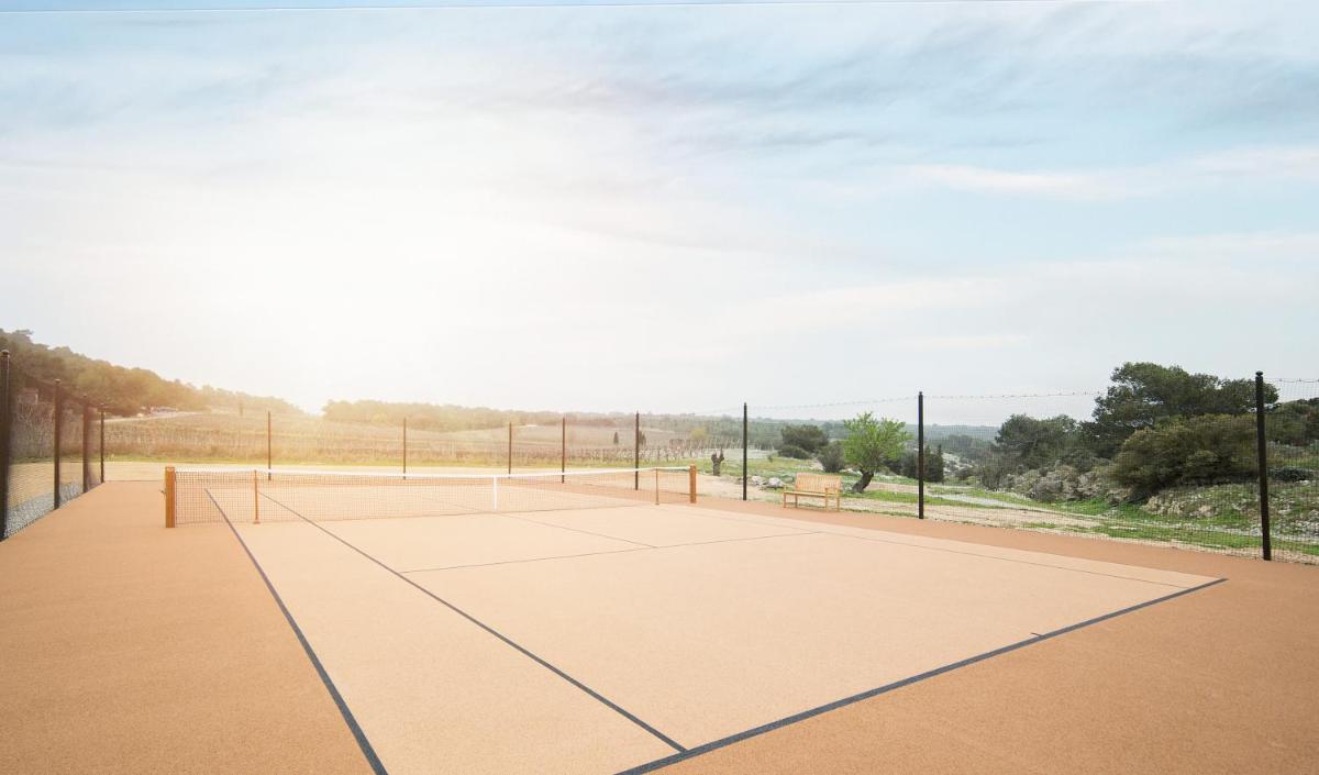 Tennis ou squash au sein de l'hôtel ou à proximité