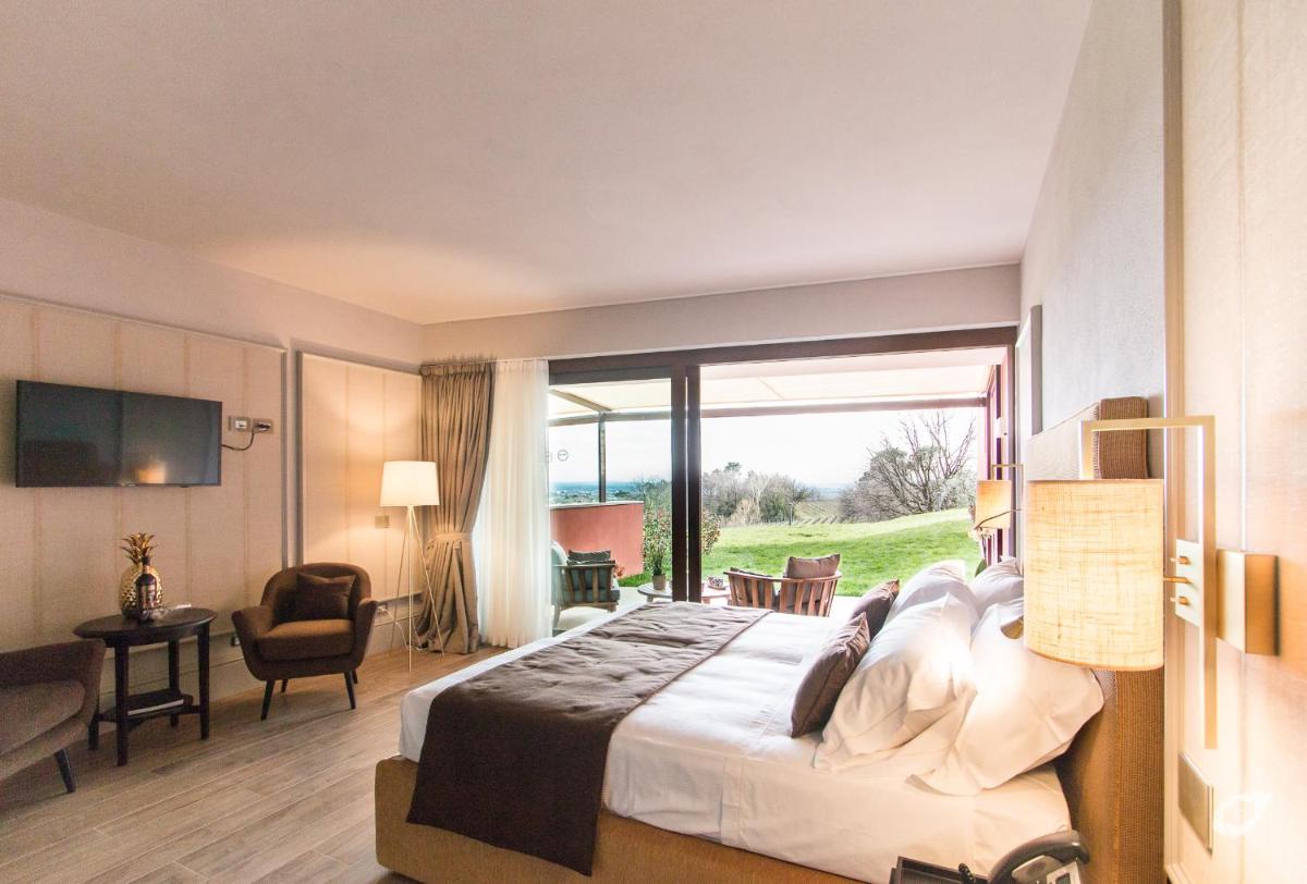 Buonamico Wine Resort - Housity