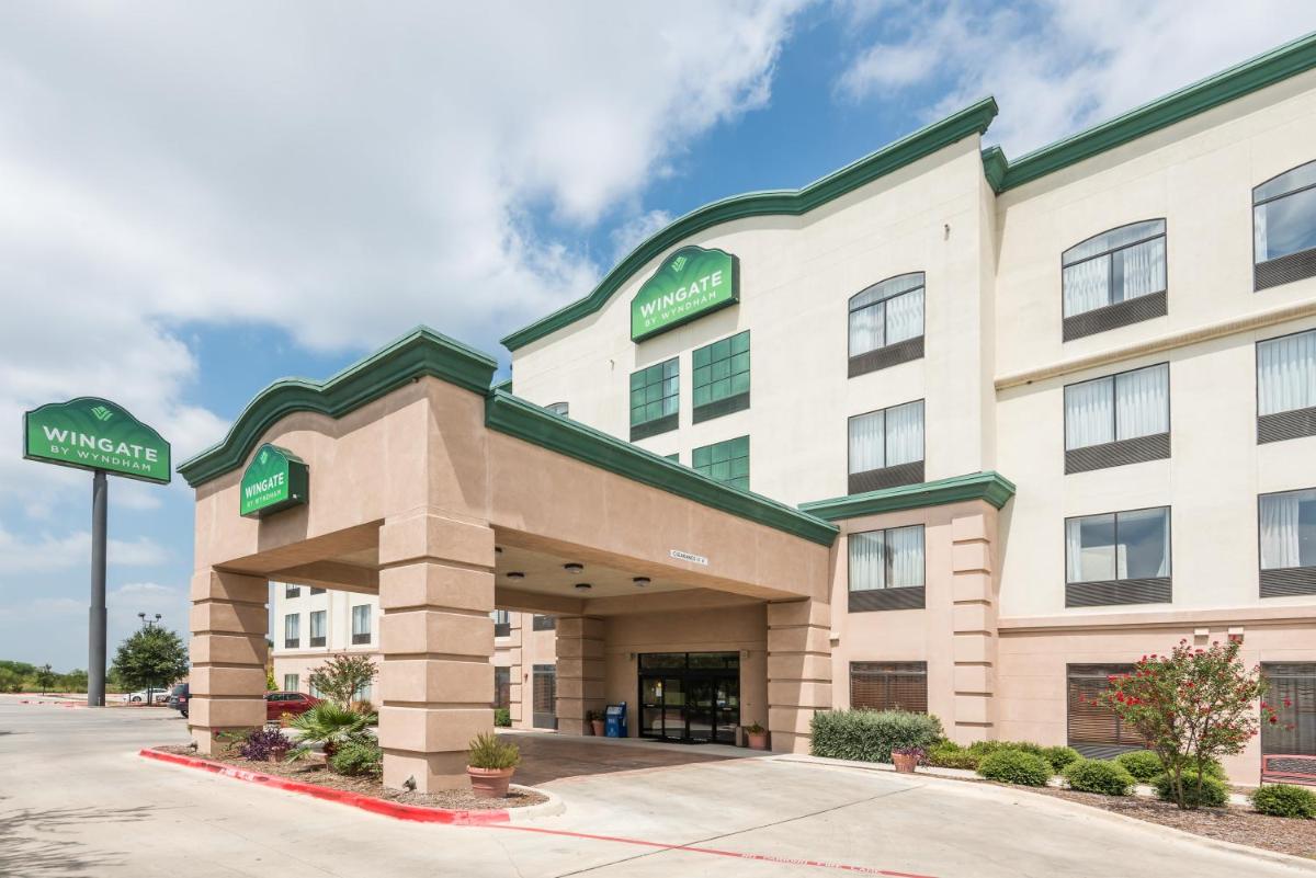 Suitetrails - Wingate by Wyndham New Braunfels