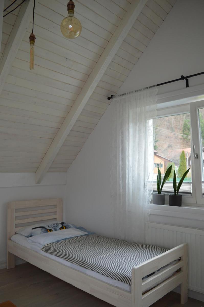 Biały Domek - Housity