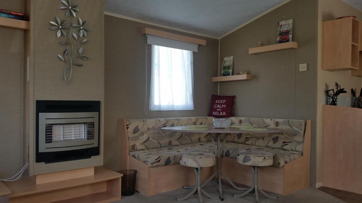 Rockley Park - Housity