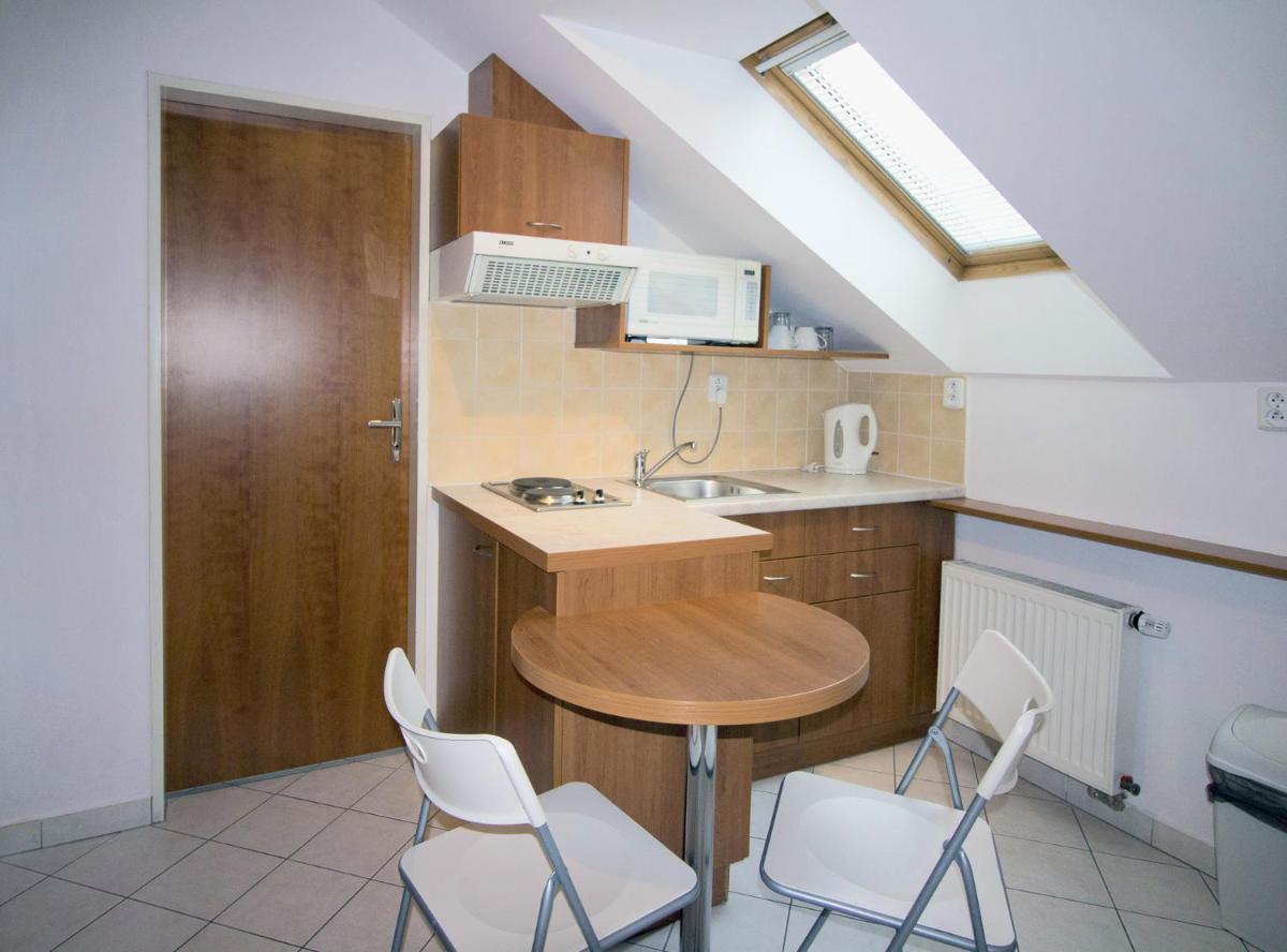 BODY penzion - Housity