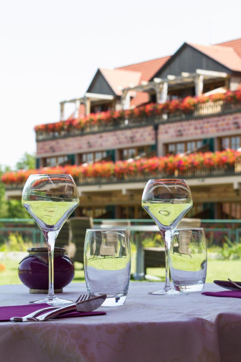 Balcon ou terrasse dans l'établissement Les Violettes Hotel & Spa