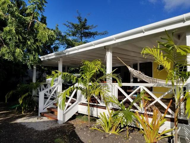 Terra Cottage, 1 or 2 bedroom Cottage in Hodges Bay - Housity