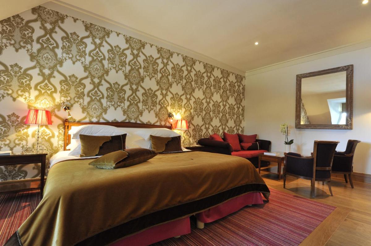 Coin salon dans l'établissement Hôtel & Spa de La Bretesche