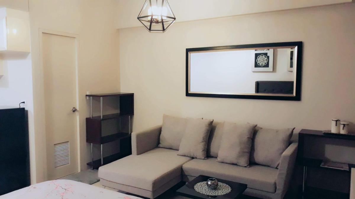 Palm Tree Villas 1 - Housity