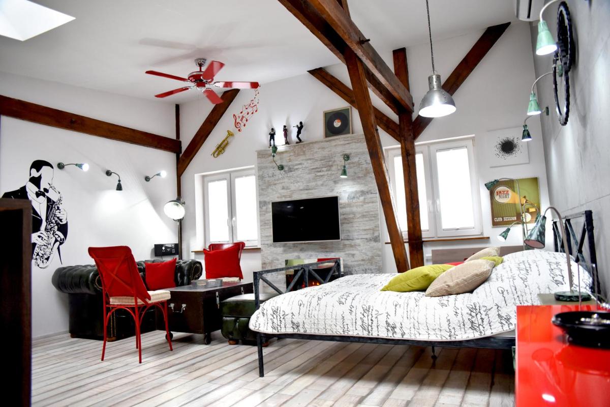 IN THE ATTIC Unikatowe Apartmenty by stayly - Housity