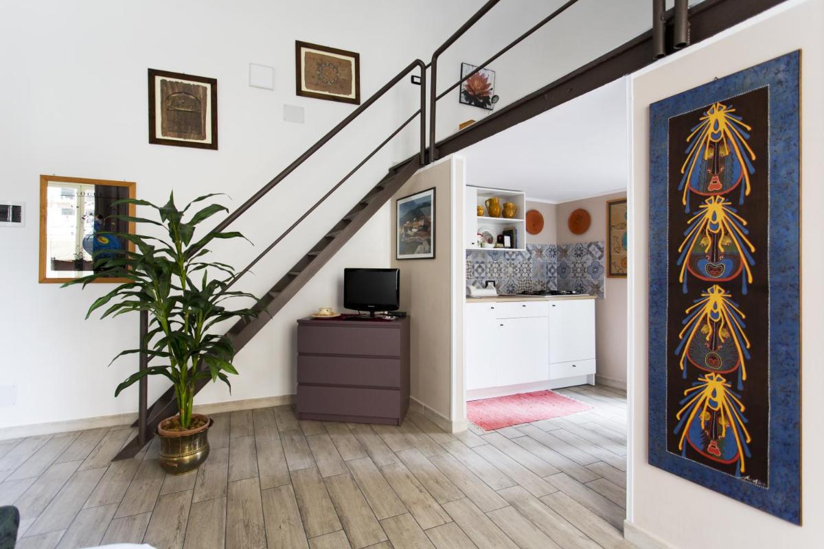 Maqueda Apartments - Housity
