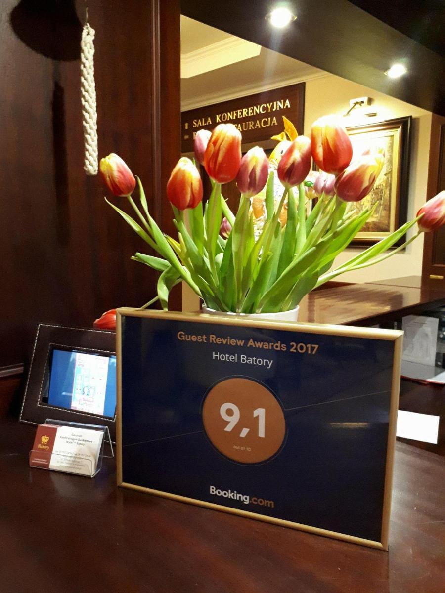 Hotel Batory - Housity