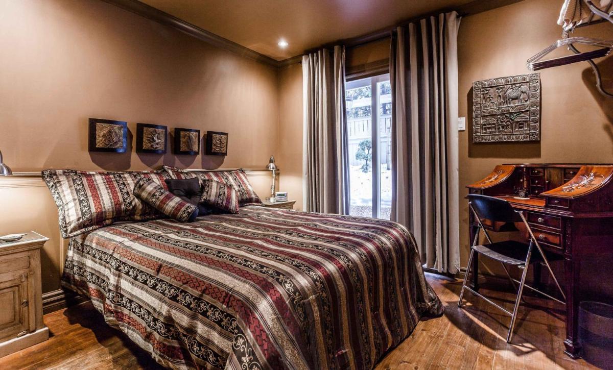 Le Cartier Bed and Breakfast - Housity