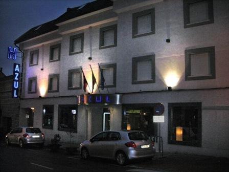 Hostal Azul - Housity