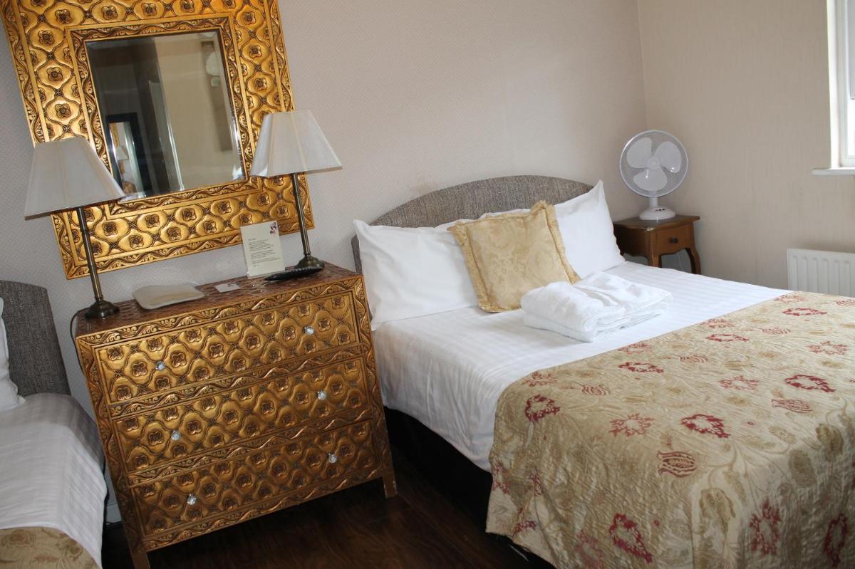 The Wimbledon Hotel - Housity