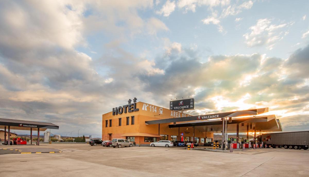 Hotel Hormilla - Housity