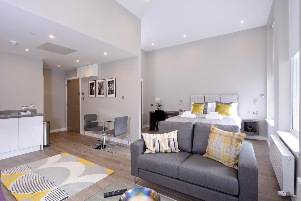 Nelson Mandela Place Apartments - Housity