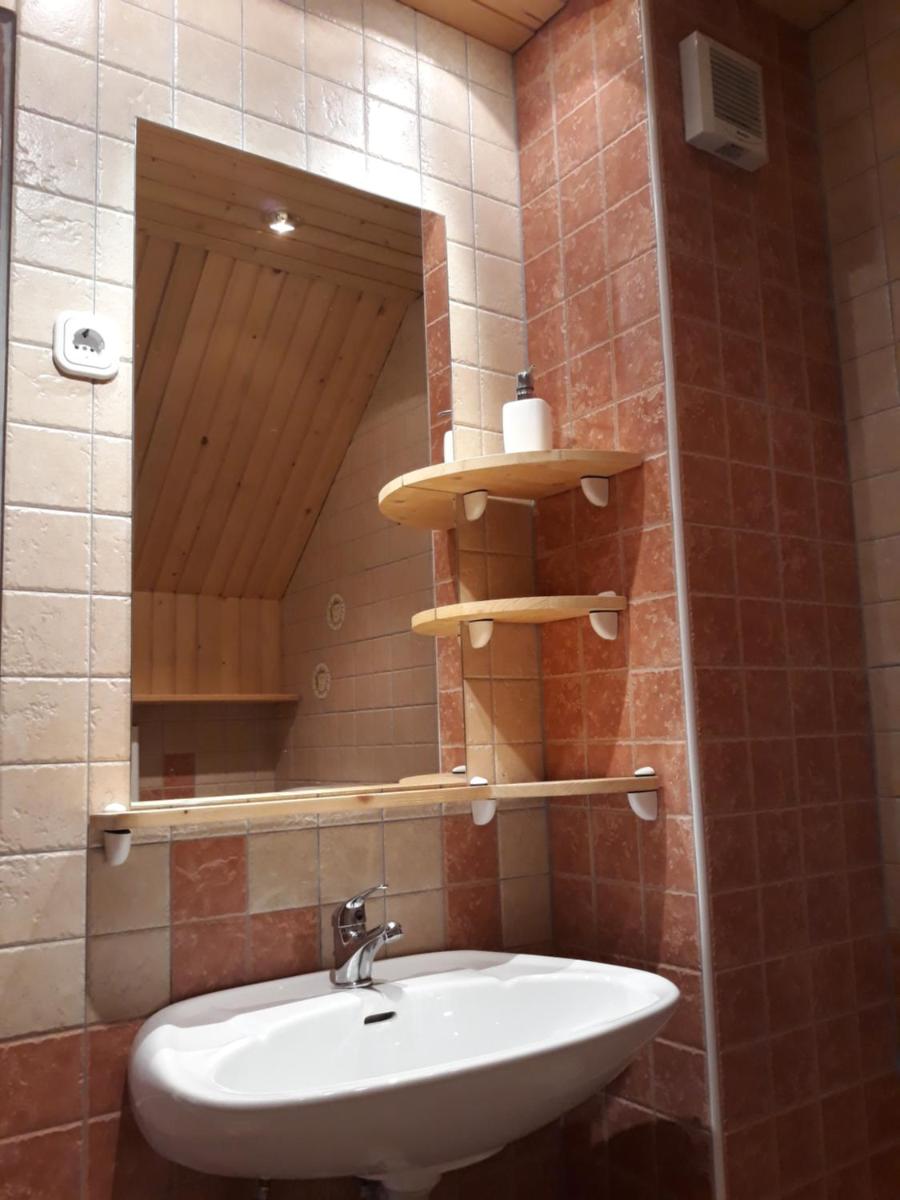 Apartma pod Rožco - Housity