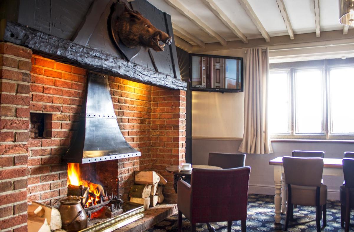 The Boars Head Hotel - Housity