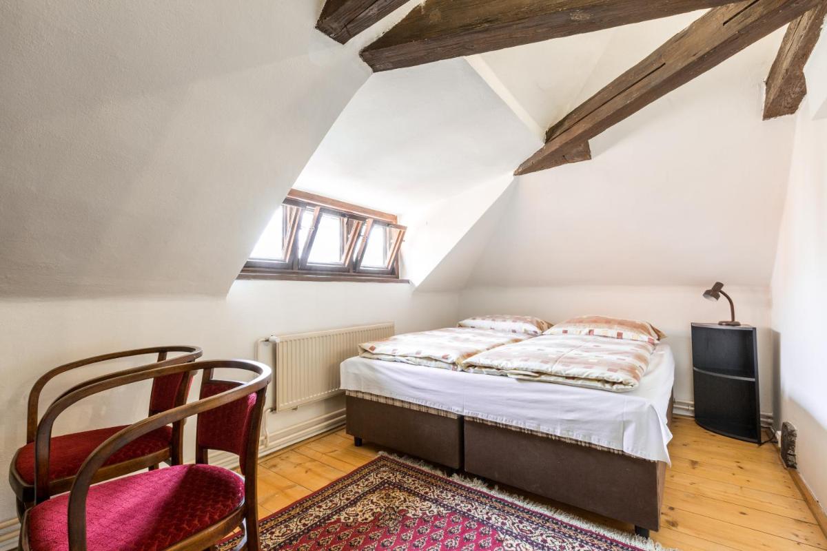 Pension Dientzenhofer - Housity