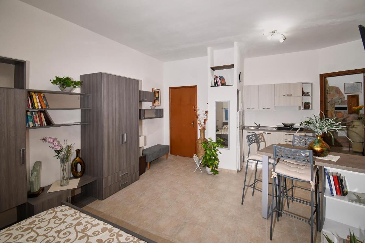 Bed & Breakfast L'Aquilino - Housity