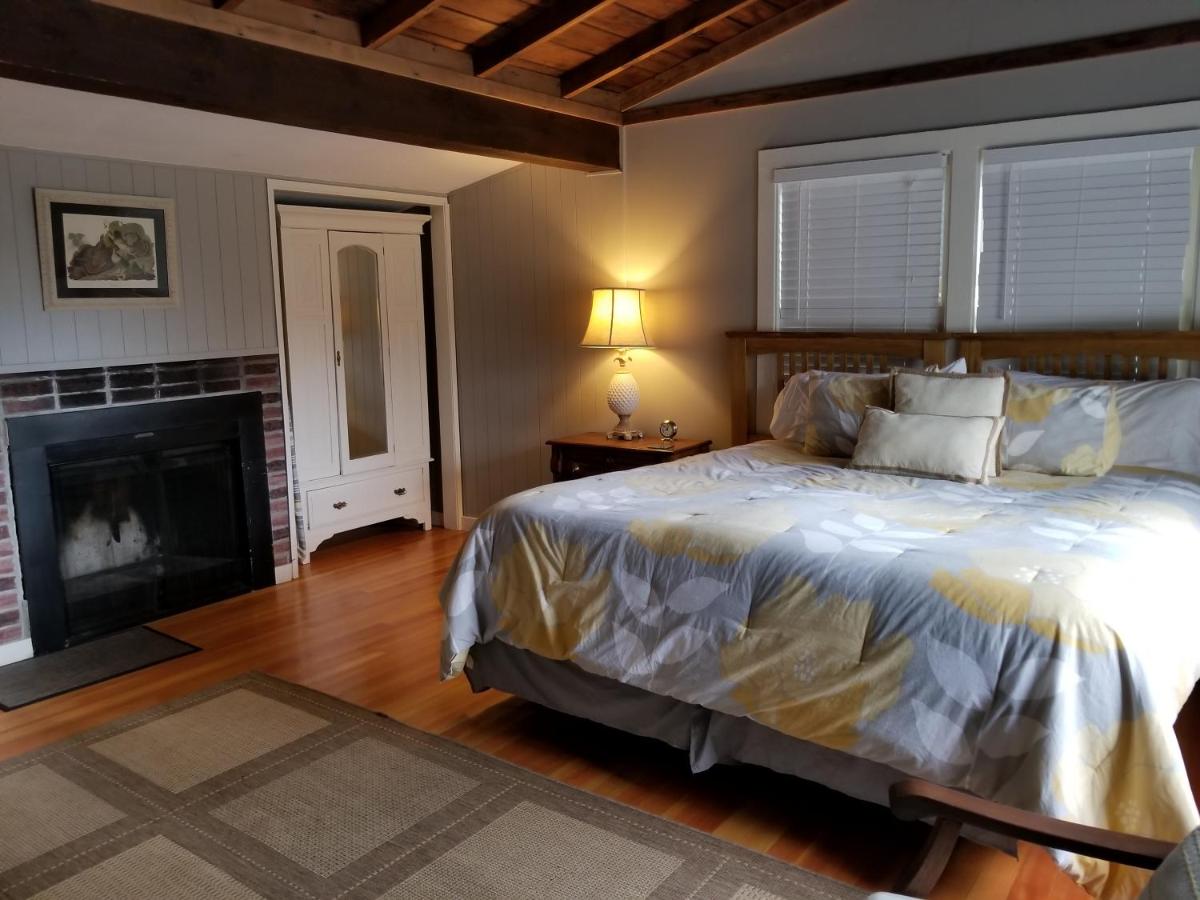 China Creek Cottages - Housity