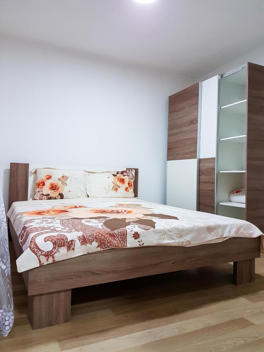Venecia Plaza Struga - Housity