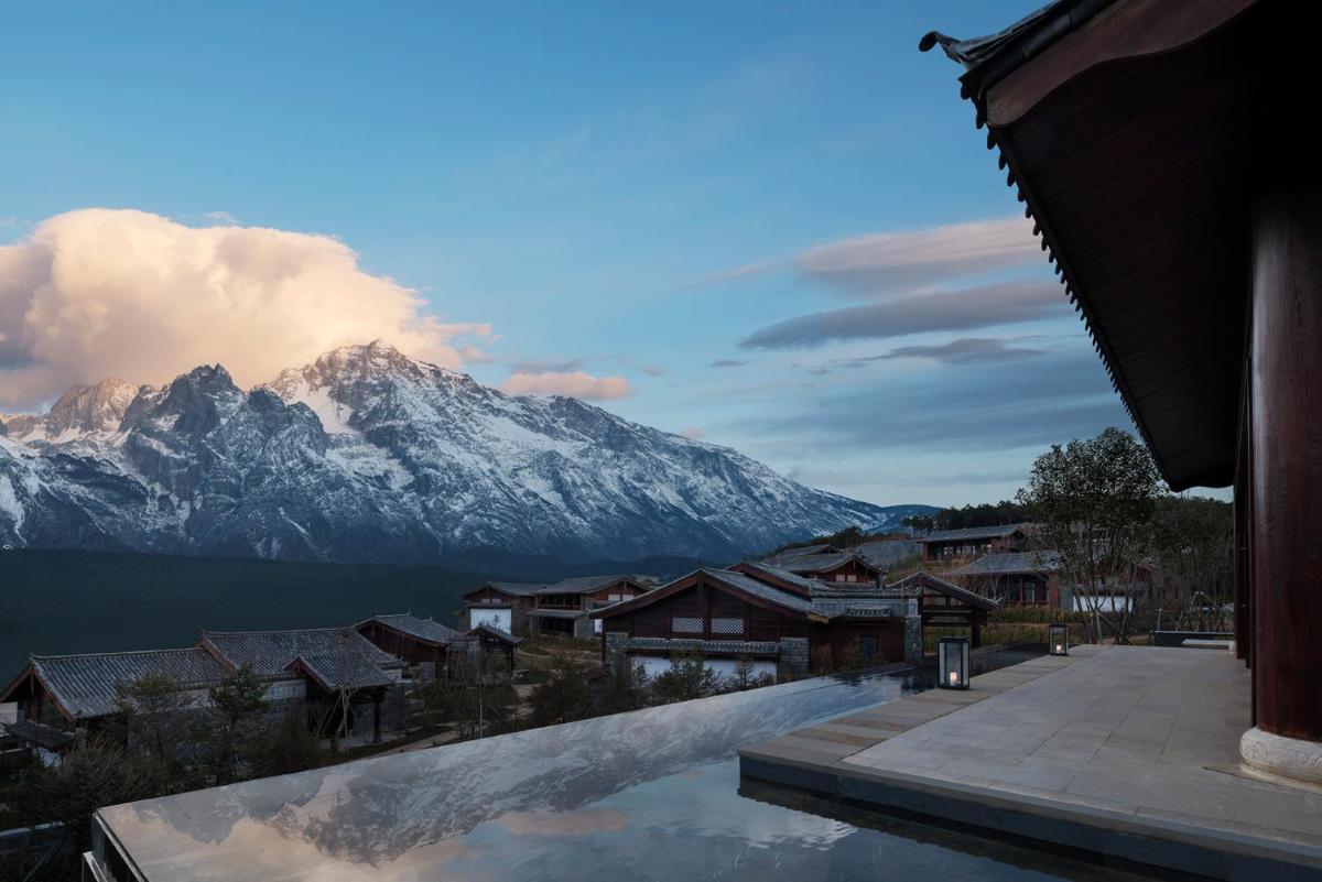 Jinmao Pureal Mountain Liiang - Housity