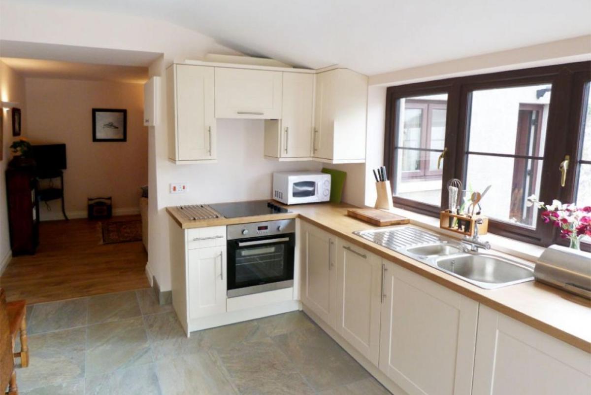Dairy Cottage - Housity