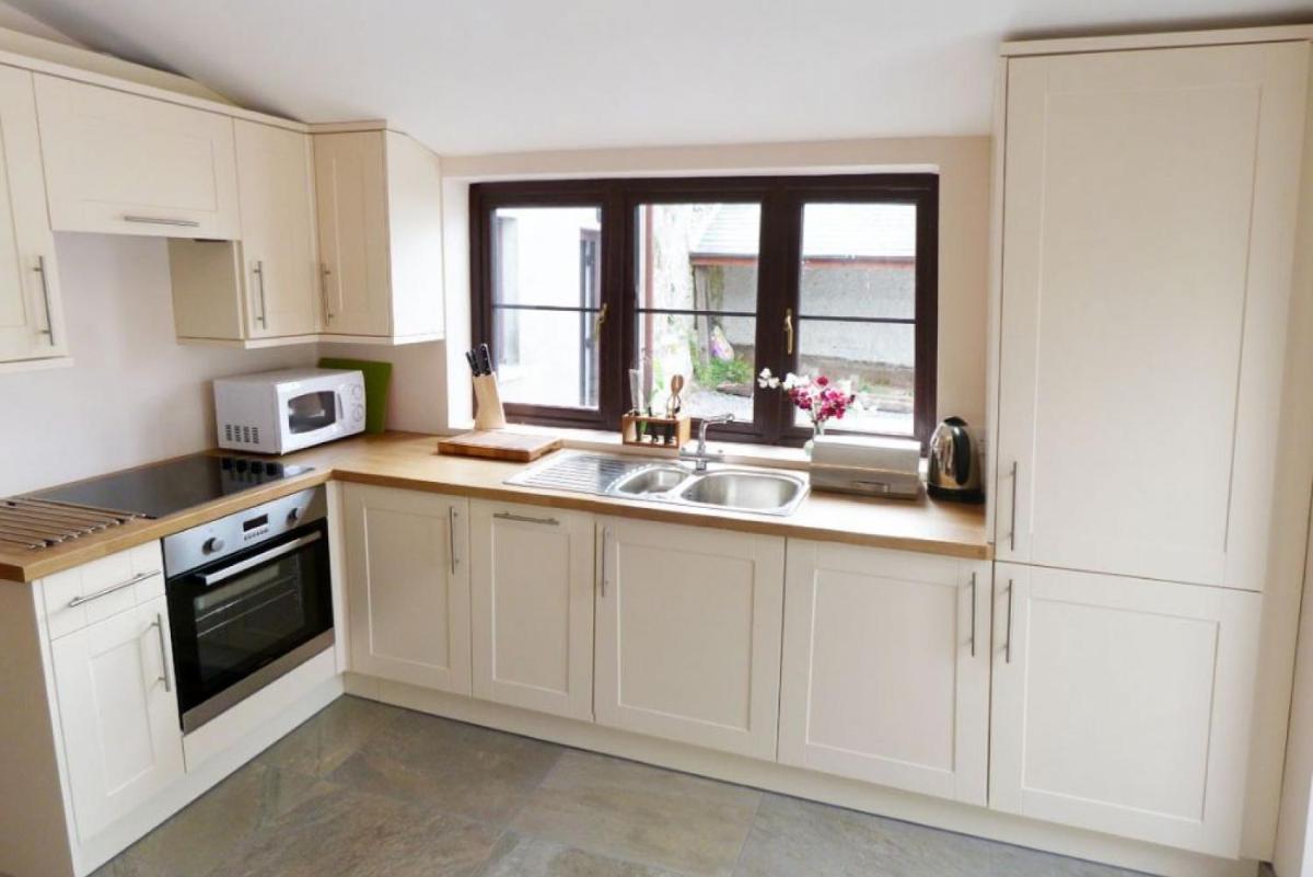 Dairy Cottage - Housity