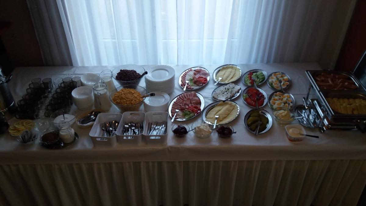 Obiekt Tatar - Usługi Hotelarskie - Housity