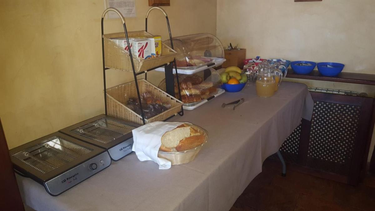 Hostal Rural Jarpar - Housity