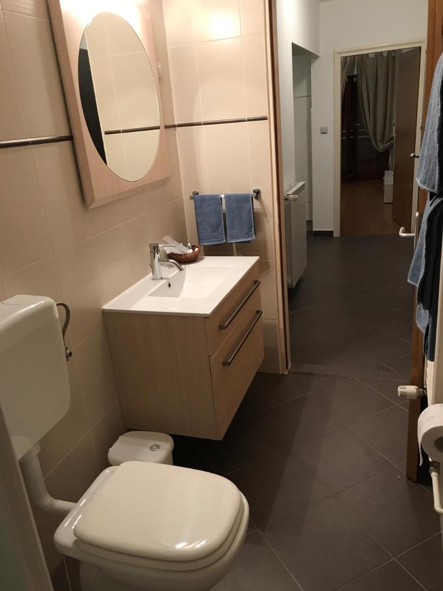 Petiva House - Housity