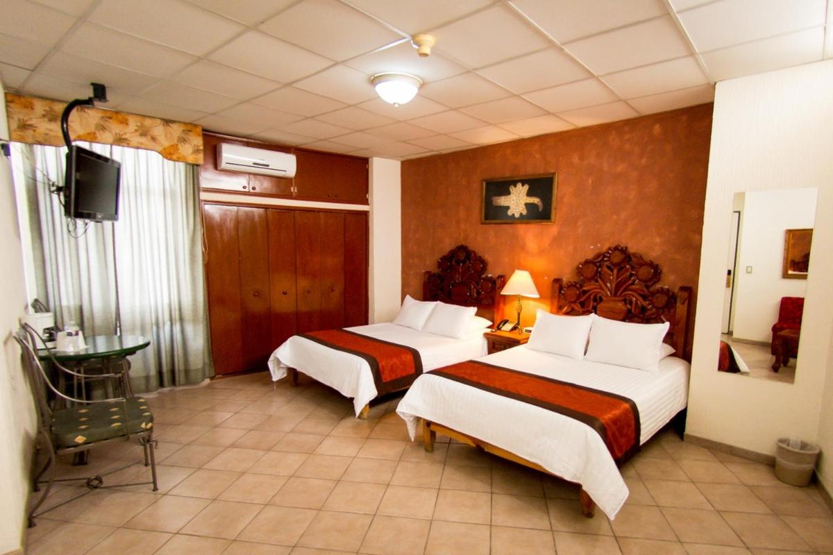 Hotel Real Azteca Boulevard - Housity