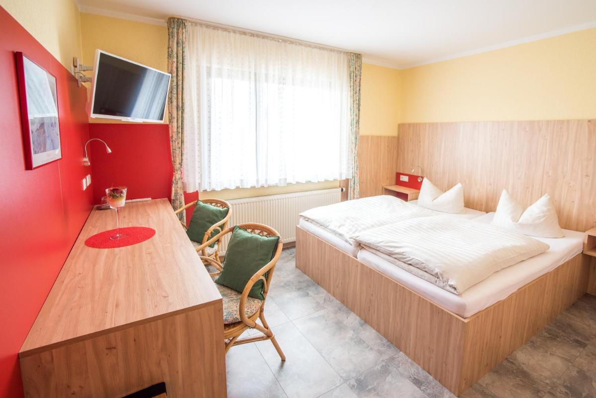Hotel Schweizerhof - Housity