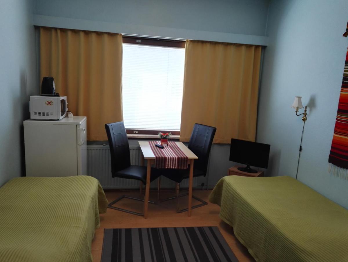 Guesthouse Outa - Housity