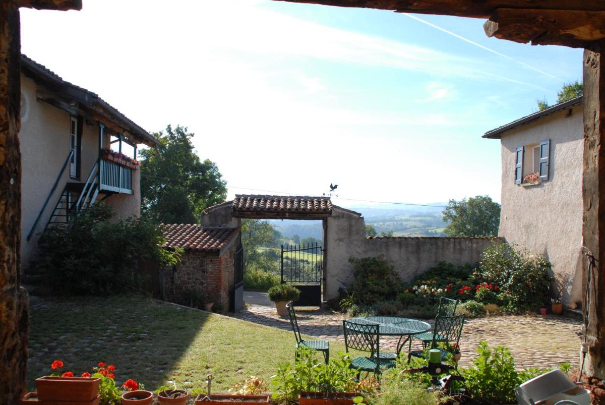 Chez Jacotte et Elia - Housity