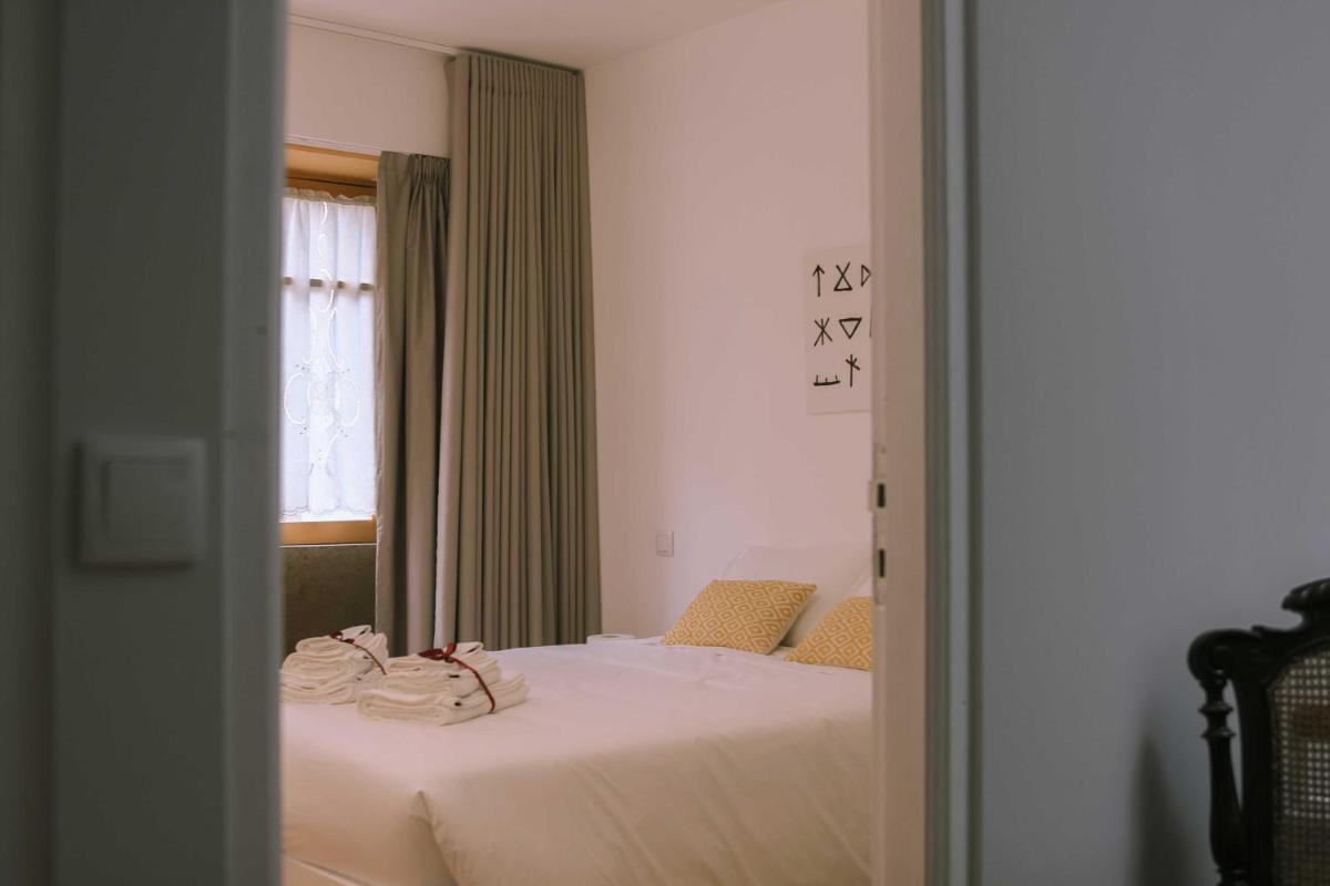 Siglas & Runas - Housity