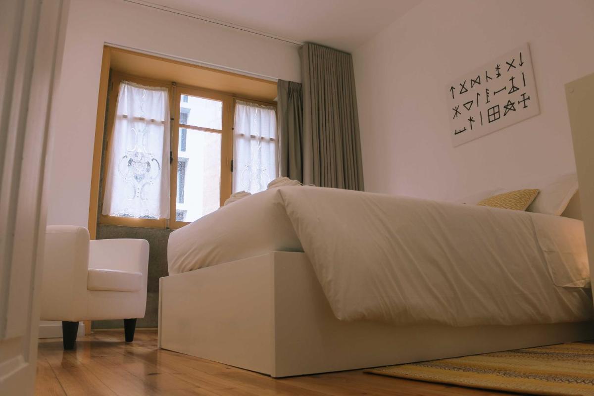 Siglas & Runas - Housity