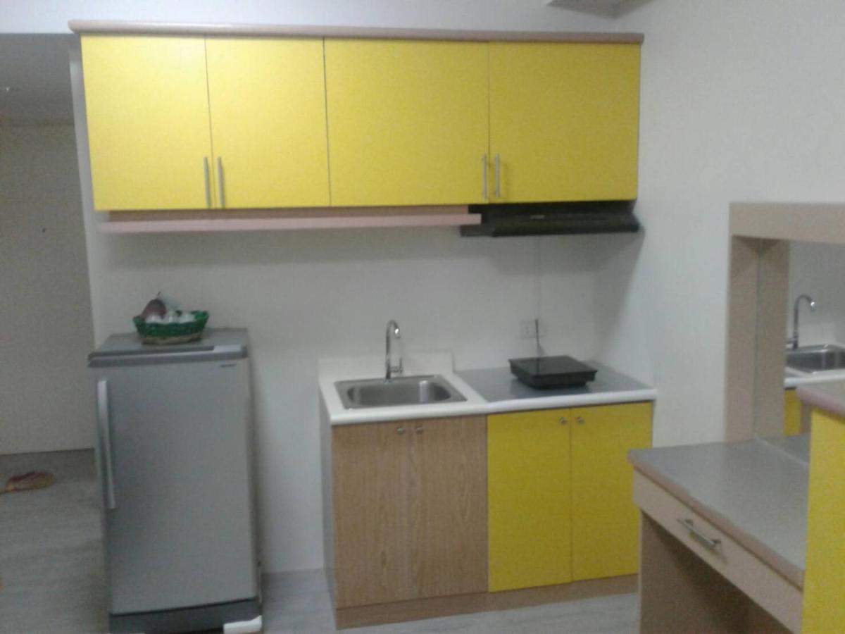 Suitetrails - Budget Studio Flat near Airport-Amaia Steps Mandaue Condominium