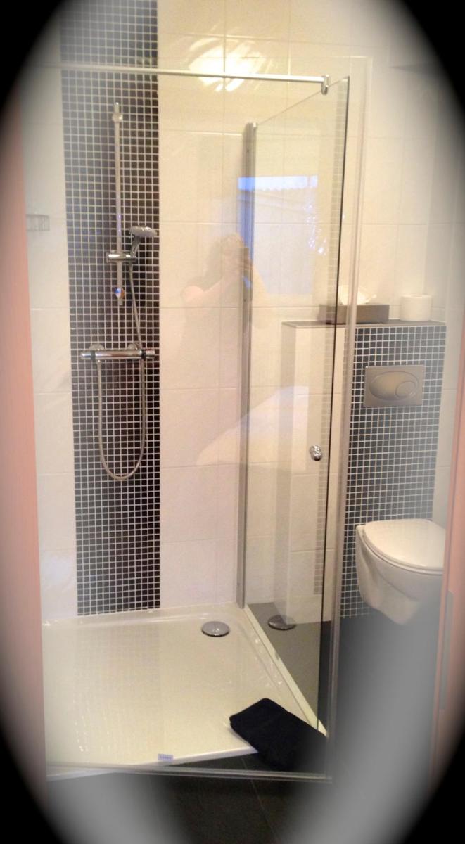 Hotel zur Wasserburg - Housity